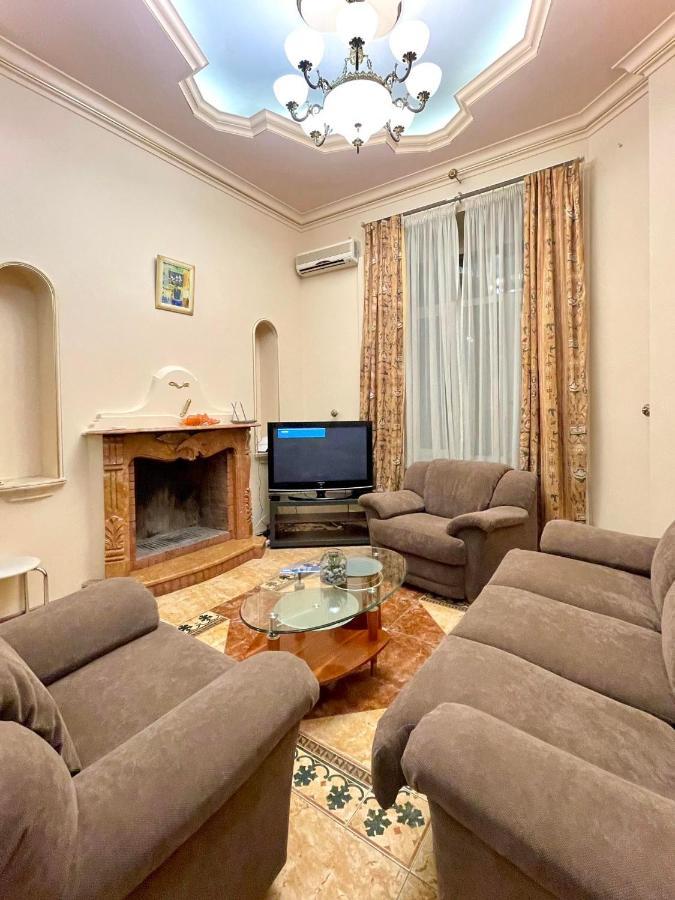Great One Bed Right Near Opera House Apartment เคียฟ ภายนอก รูปภาพ